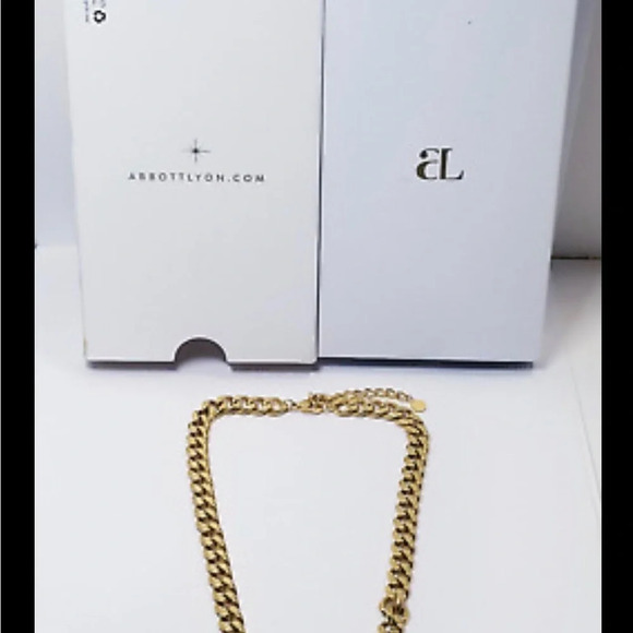 Abbott Lyon gold initial choker necklace. 16 inches. Initial “ TO”. NWT - Picture 6 of 6